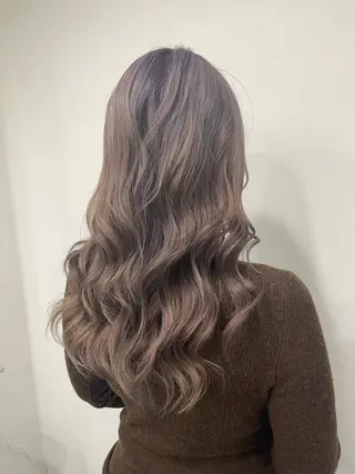 ロング カラー &chaLme   心斎橋所属・emi/髪質改善/ 韓国風/艶カラーのヘアスタイル