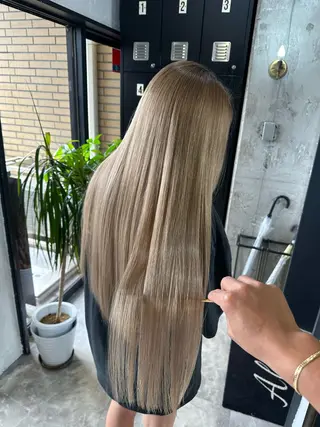 ロング カラー Akua【代表】 Kazumaのヘアスタイル