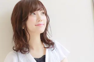 ミディアム パーマ カラー BATEL所属・西川 綾乃のマツエク・マツパデザイン