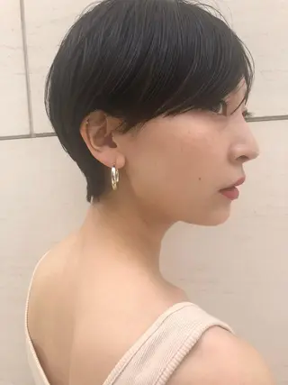 ショート カラー 🌈圧倒的デザイン力 内井省吾のヘアスタイル