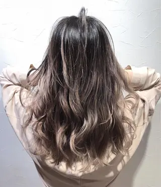 セミロング FELIZA所属・似合わせの達人🔥 石川就平のヘアスタイル