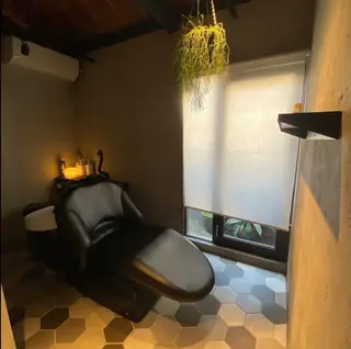 si所属・タカラ ケイスケ /大阪/梅田美容室/のヘアスタイル