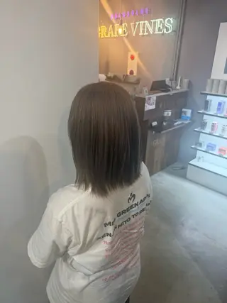 カラー 篠田 舞のヘアスタイル