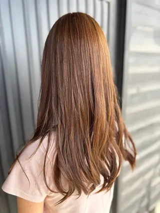 ロング カラー 山崎 南乃のヘアスタイル