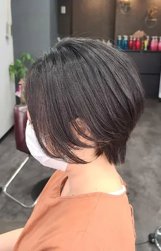 ショート カラー 井澗 修二のヘアスタイル