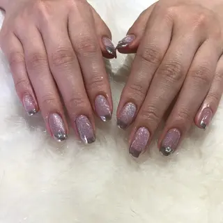 ネイル Nes.Nail所属・Miyagi Asamiのネイルデザイン