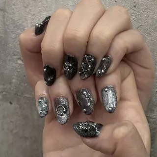 ネイル WOLTOKYO 🦋shizukuのネイルデザイン