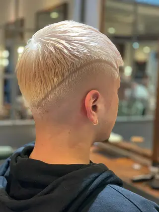 ショート カラー メンズ BINGO HAIR WORKS 【ビンゴヘアワークス】所属・🎱メンズフェード 特化HYOGA🎱のヘアスタイル