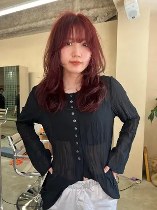 ロング カラー 渡部 真世のヘアスタイル