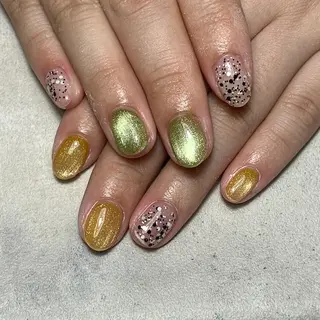 ネイル atelier　FIORITURA所属・FIORITURA aiのネイルデザイン