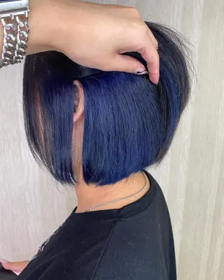 ロング カラー UNDER vr 【アンダーバー】のヘアスタイル