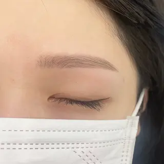 アイブロウ elblink manaのマツエク・マツパデザイン