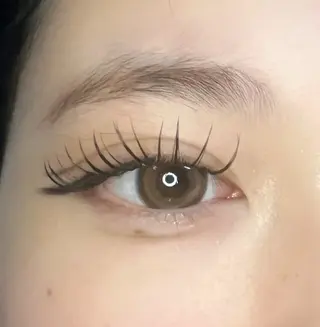 マツエク・マツパ mishu eyelash  salon所属・赤井 真珠のマツエク・マツパデザイン