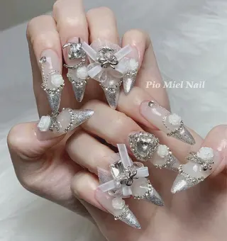 ネイル Pio Mielのネイルデザイン