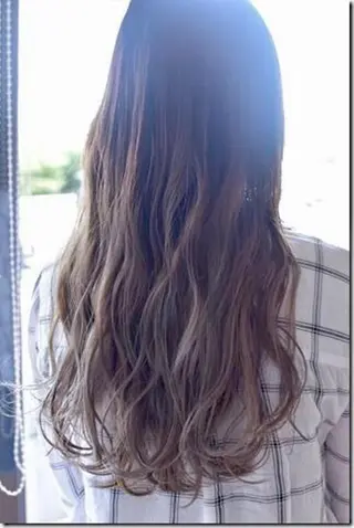 ロング カラー Ichimura yurieのヘアスタイル