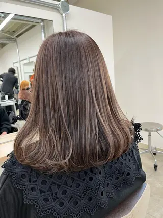 ミディアム Tsuyoki .のヘアスタイル