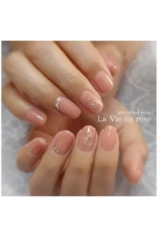 ネイル ラヴィアン ローズのネイルデザイン