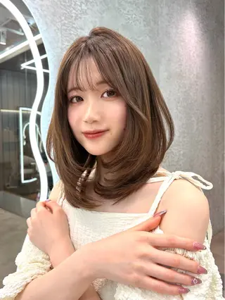 セミロング 大宮🤍縮毛矯正 レイヤー🪽なるのヘアスタイル