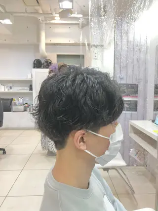 ショート パーマ メンズ 髪質改善× ハイライト溝江のヘアスタイル