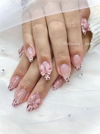 ネイル studio tam 髙橋彩夏のネイルデザイン