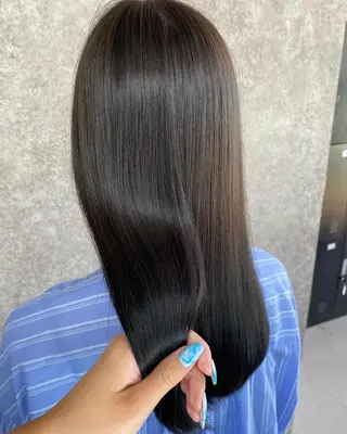 ロング カラー UNDER vr 【アンダーバー】のヘアスタイル