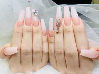 ネイル lucky nail 歌舞伎町のネイルデザイン