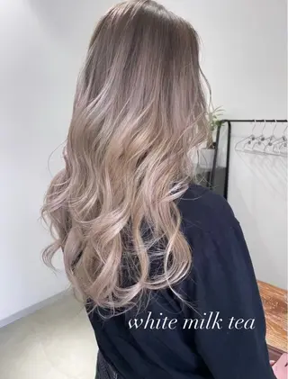 ロング カラー 栗谷 竜希のヘアスタイル