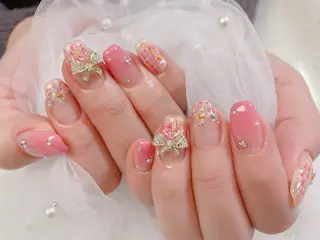 ネイル ネイルサロンエクラ 🫧Shizukaのネイルデザイン