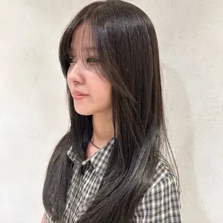 ロング カラー 縮毛矯正/ 輝く透明感カラー🌺のヘアスタイル