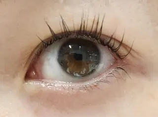 マツエク・マツパ 角田 安のヘアスタイル