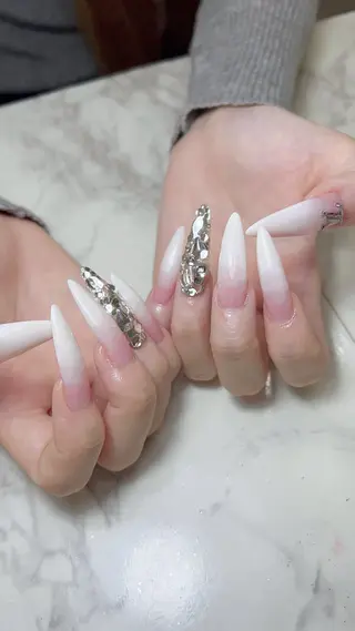 ネイル Garnet nailのネイルデザイン