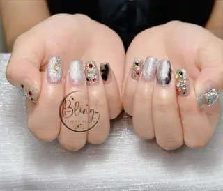 ミディアム nami ナミのネイルデザイン