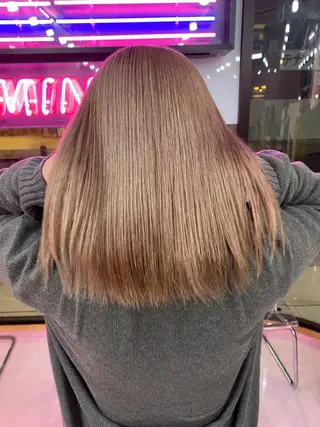セミロング カラー カットカラー特化 ⭐️代表⭐️のヘアスタイル