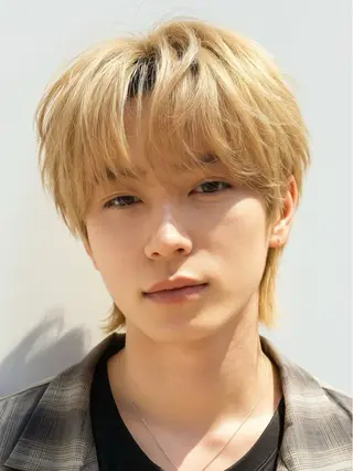 ショート カラー メンズ ダウンパーマ/韓国 ヘア/ブリーチ/桑本のヘアスタイル