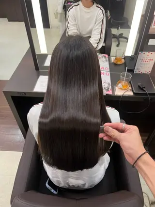 ミディアム float浦和美園所属・float浦和美園店 藍野賢也のヘアスタイル