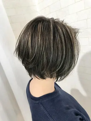 ショート カラー 神野 雅樹のヘアスタイル