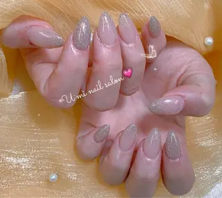 ネイル U·Mi nail salon所属・U·Mi 上野御徒町容のネイルデザイン