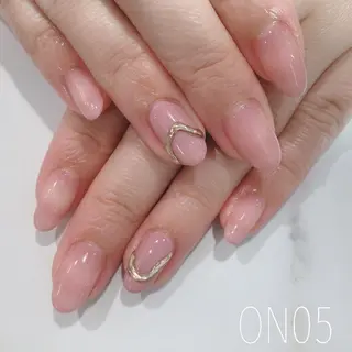 ネイル 園 寛子 （ネイリスト）のネイルデザイン