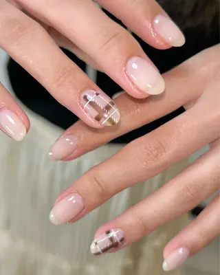 ネイル ten nail salon　かえでのネイルデザイン