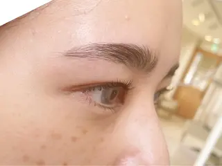 アイブロウ 竹村 真美のマツエク・マツパデザイン