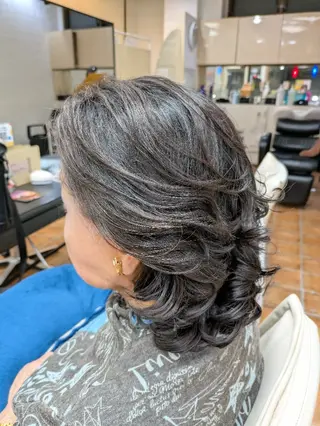 ミディアム 大人女性カット/ヘア セット✨️片本🌸のヘアスタイル