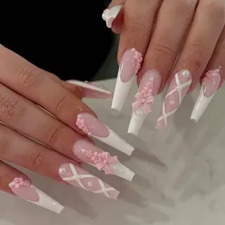 ネイル Cloudy Chan Nailのネイルデザイン