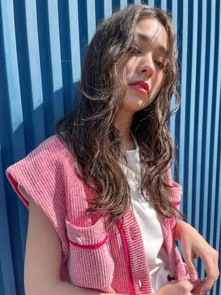 ロング カラー MUSASHI ブリーチカラー◎のヘアスタイル