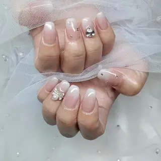 ネイル 金井 奈々のネイルデザイン