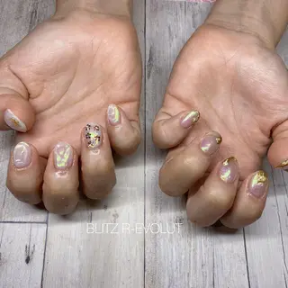 ネイル ☁️BLITZ 🎀笠原雪音🎀のネイルデザイン