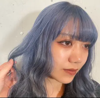 ロング カラー HANA所属・emiri 🌼のヘアスタイル