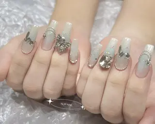ネイル 🫧NUR NAIL✨のネイルデザイン