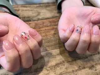 ネイル 佐藤  悠子のネイルデザイン