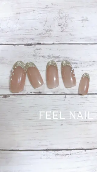 ネイル 秋好 悠のネイルデザイン