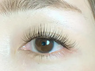 マツエク・マツパ Schüler 心斎橋のマツエク・マツパデザイン